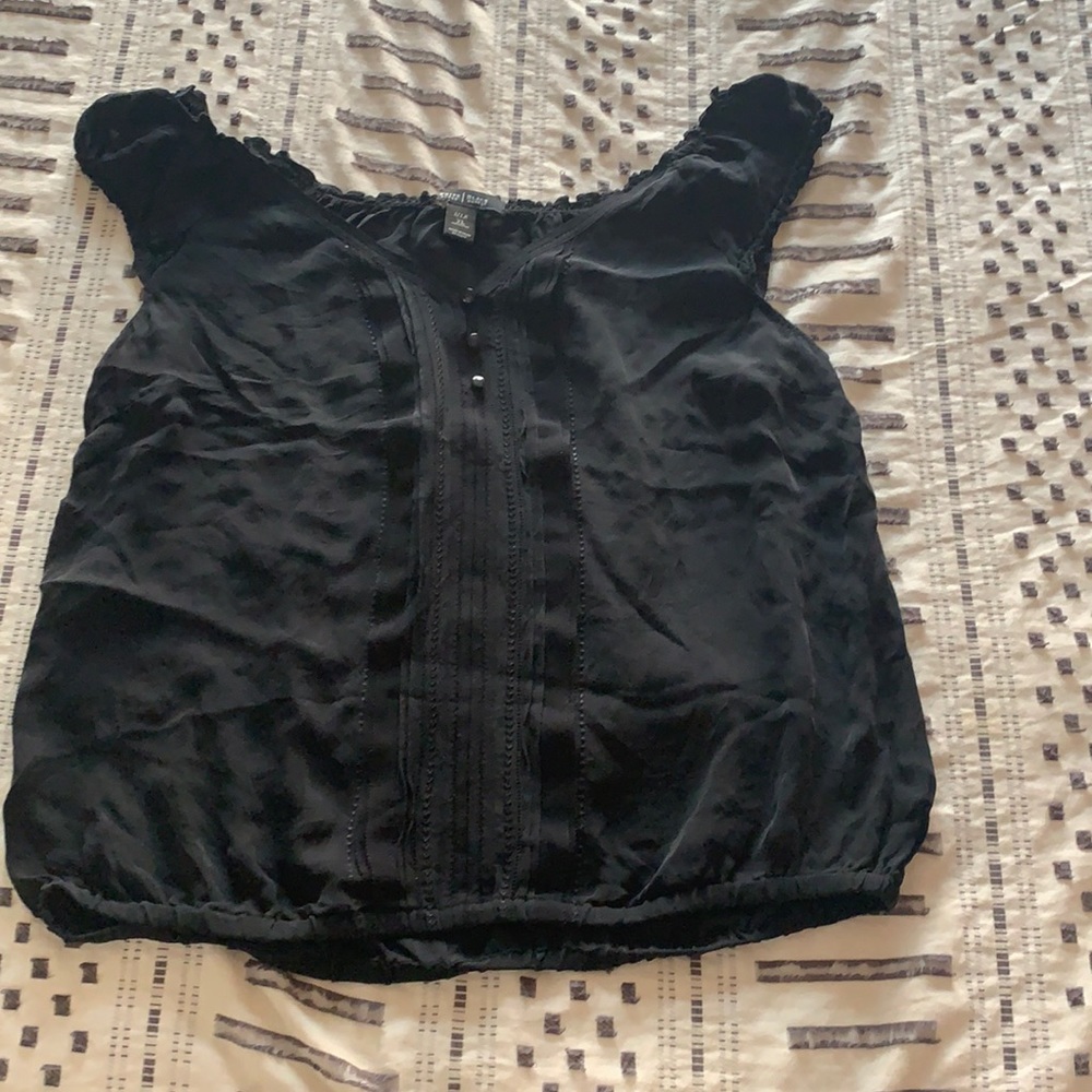 White House Black Market Silk Blend Black XL Top